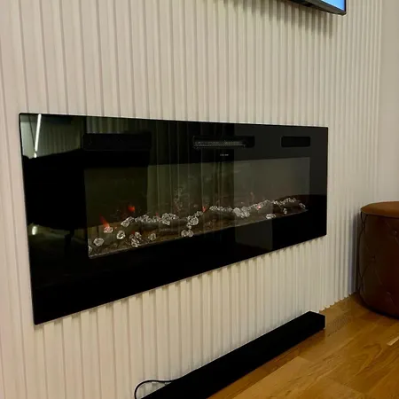 Deluxe Lukavica